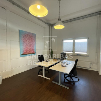 Loft-Büro in ruhiger Lage in Köln-Bilderstöckchen