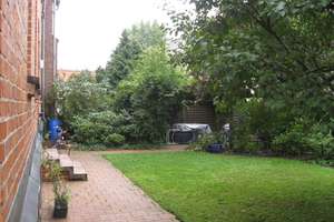 Sonnige 2,5 Zimmer DG-Wohnung in Stöcken – Obentrautstraße 00, 30419 Stöcken, Hannover – Vorschaubild 2