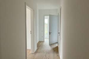 Für Rollstuhlfahrer geeignet! 4 Zimmer im Neubau + Loggia, Einbauküche, Tageslichtbad, Aufzug – Hildesheimer Straße 454, 30519 Döhren, Hannover – Vorschaubild 19