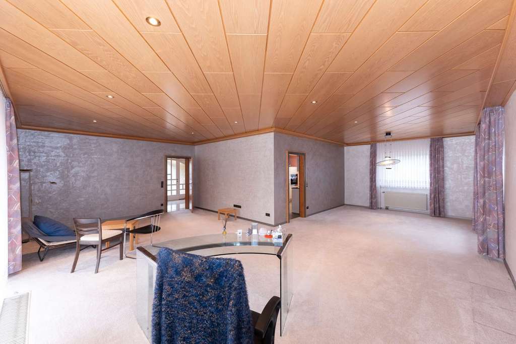 Immobilie in Ramsen - Großzügiges Traumhaus in Feldrandlage von Ramsen - Bild 4