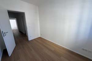 Moderne 4-Zimmer Wohnung in Düsseldorf-Kaiserswerth – Friedrich-von-Spee-Straße 2, 40489 Kaiserswerth, Düsseldorf – Vorschaubild 12