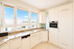 Wohnen über den Dächern von München-Obermenzing – 4-Zimmer-Wohnung mit Penthouse-Charakter – Die vollständige Adresse der Immobilie erhältst du vom Anbieter., 81245 Obermenzing, München – Vorschaubild 7
