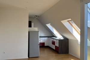 sonnige 2-ZKB Dachgeschosswohnung – Die vollständige Adresse der Immobilie erhältst du vom Anbieter., 86165 Lechhausen-Ost, Augsburg – Vorschaubild 13