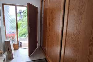 Preiswertes 5-Raum-Einfamilienhaus mit gehobener Innenausstattung und EBK in Mauerstetten – Sanddornweg 8, 87665 Ostallgäu (Kreis) – Vorschaubild 5