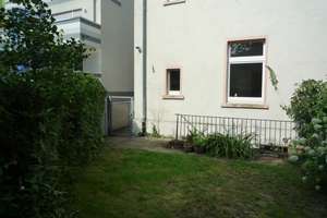  Großzügige 2,5-Zimmer-Wohnung EG, EBK, Parkett, Kaminofen, Terrasse, Süd-Garten & Garage – Natruper Straße 115, 49076 Hafen, Osnabrück – Vorschaubild 15
