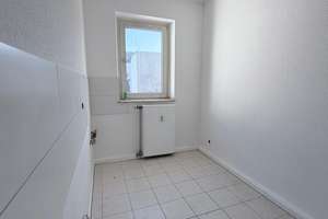 Top renovierte 2-Zimmer-Wohnungen in Krefeld – Kornstr. 79, 47798 Stadtmitte, Krefeld – Vorschaubild 3