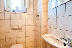 Offene Besichtigung am 07.11.2025 zw. 16-17 Uhr: Immobilie mit Entwicklungspotenzial zu verkaufen – Hohenwarter Str. 17, 75242 Neuhausen – Vorschaubild 9