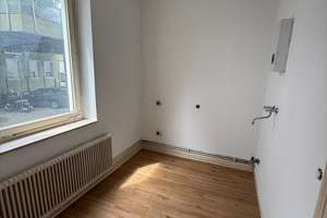 Renovierte helle und geräumige Zentralwohnung zu vermieten – Friedrichstraße 51, 33615 Mitte, Bielefeld – Vorschaubild 8