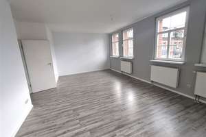 Direkt am Stadtpark-Wunderschöne 3-Raum-Wohnung mit großem Sonnenbalkon in gepflegter Wohnanlage – Beckerstraße 28b, 9120 Kapellenberg, Chemnitz – Vorschaubild 5