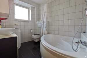 Property thumbnail 14