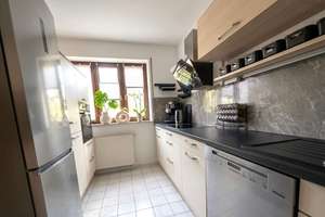 Familienfreundliches Reihenmittelhaus mit großzügigem Wohnkonzept, Garten und Stellplatz – Die vollständige Adresse der Immobilie erhältst du vom Anbieter., 6198 Salzmünde – Vorschaubild 4