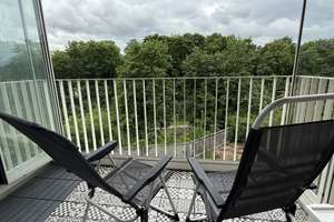 familiengeeignete, moderne 3-Zi.-Wohnung mit Wintergarten und Balkon * 84 m² * Baujahr 2020 – Welfenstr. 8, 81541 Obere Au, München – Vorschaubild 11