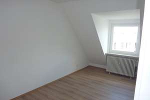 DG 1 Zimmer / Küche / WC,   München-Obersendling