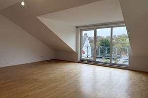 Attraktive Dachgeschoßwohnung mit Blick ins Grüne! – Die vollständige Adresse der Immobilie erhältst du vom Anbieter., 42113 Uellendahl-Katernberg, Wuppertal – Vorschaubild 4