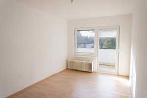 Gut geschnittenes Einfamilienhaus mit Sauna und Garage in ruhiger Lage sucht freundliche Bewohner – Schillerstraße 49, 12305 Berlin – Vorschaubild 18