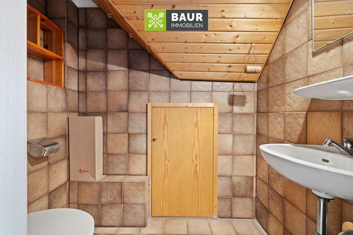 Immobilie in Baienfurt - 360°| Sofort bezugsfrei! Großzügige 4-Zimmer-Dachgeschosswohnung in Baienfurt - Bild 6