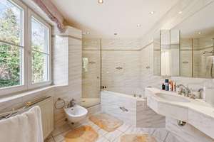 Property thumbnail 10