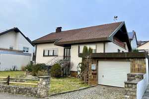 Gochsen - Großzügiges Einfamilienhaus mit Einliegerwohnung - ruhige Wohnlage – Heilbronn (Kreis) – Vorschaubild 2