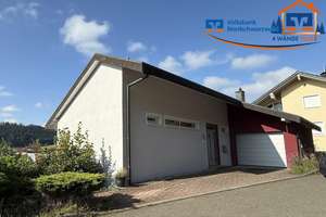 Traumhaus für Familien und Freiberufler mit Galerie und Panoramablick – Die vollständige Adresse der Immobilie erhältst du vom Anbieter., 72270 Baiersbronn – Vorschaubild 1