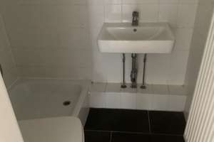Zuhause fühlen: günstig geschnittene 2,5-Zimmer-Wohnung – 28237 Gröpelingen (Ortsteil), Bremen – Vorschaubild 3
