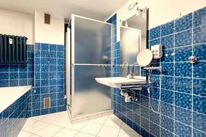 Renovierungsbedürftiges Schmuckstück mit 2 PKW-Stellplätzen in Bestlage – 40625 Gerresheim, Düsseldorf – Vorschaubild 37