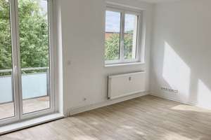 Zeit für was Neues: Gemütliche 3-Zimmer-Wohnung mit Gäste WC + Balkon! – Mehringstr. 16, 39114 Cracau, Magdeburg – Vorschaubild 3