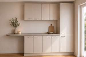 Wunderschöne 3-Zimmer-Altbauwohnung mit neuer Küche & ruhigem Innenhofbalkon – Podbielskistraße 131, 30177 List, Hannover – Vorschaubild 2