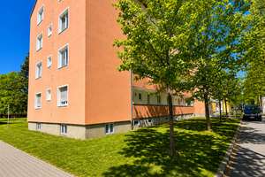 🅝🅔🅤 | Gepflegte 2-Zimmer-Wohnung – vollmöbliert, bezugsfrei, mit Garage – Schleißheimerstraße 515, 80933 Lerchenau-Ost, München – Vorschaubild 2