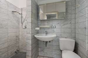 Property thumbnail 16