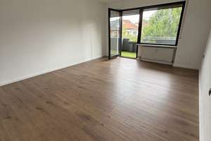 Zentral und ruhig gelegene 3 Zimmer Wohnung 2 Balkone – Falkenstraße 38, 91056 Heiligenloh, Erlangen – Vorschaubild 6