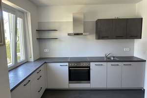 Top geschnittene, moderne Wohnung mit Balkon und Garage.  Nahe Petuelpark – Torquato-Tasso-Straße 13, 80807 Milbertshofen, München – Vorschaubild 5
