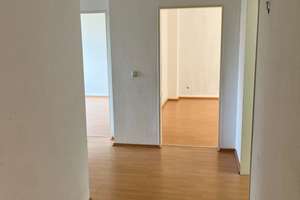 3,5 Raum Wohnung in der Essener Innenstadt, gegenüber dem Rathaus. Garage verfügbar. – Immestraße 21, 45127 Ostviertel, Essen – Vorschaubild 4