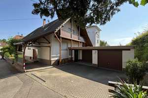 Traumhaus für Ihre Familie -
Neues Zuhause mit viel Potenzial  – Emmendingen (Kreis) – Vorschaubild 1