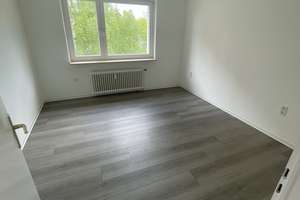 Frisch renoviert! Gemütliche 3-Zimmer-Wohlfühloase mit sonnigem Balkon – Stralsunder Ring 40, 38444 Westhagen, Wolfsburg – Vorschaubild 12