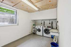 Erbbaurecht - Sehr gepflegtes und modernes Zweifamilienhaus  – Die vollständige Adresse der Immobilie erhältst du vom Anbieter., 81827 Waldtrudering, München – Vorschaubild 16