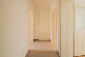 Singlewohnung in zentraler Lage, mit Terrasse, Parkett, Fußbodenheizung und Dusche. – Freiberger Straße 61, 1159 Wilsdruffer Vorstadt/Seevorstadt-West, Dresden – Vorschaubild 3