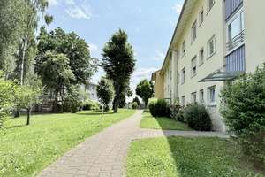Hochwertig und umfassend renoviert! – Die vollständige Adresse der Immobilie erhältst du vom Anbieter., 70439 Stammheim-Mitte, Stuttgart – Vorschaubild 1