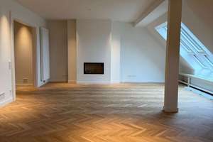 ***EXKLUSIVE PENTHOUSEWOHNUNG~KAMIN~PARKETT~RIESIGE DACHTERRASSE*** – 4109 Zentrum-West, Leipzig – Vorschaubild 7