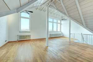 Maisonette mit Loftcharakter – außergewöhnliches Wohnen über den Dächern von Düsseldorf-Wersten – Die vollständige Adresse der Immobilie erhältst du vom Anbieter., 40591 Wersten, Düsseldorf – Vorschaubild 2