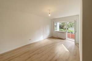 Sanierte, gepflegte 2-Zimmer Wohnung mit 2 Balkonen und Stellplatz  in Alzey