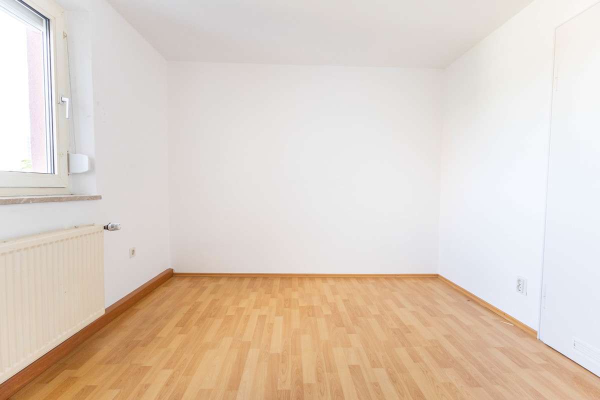 Renovierungsbedürftige 2-Zimmer-Wohnung mit Balkon und Außenstellplatz im Augustinviertel!, Ingolstadt – Bild 4