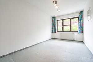 Großes Townhouse in begehrter Wohnlage mit schönem Garten und Vollkeller – Hamburg – Vorschaubild 20