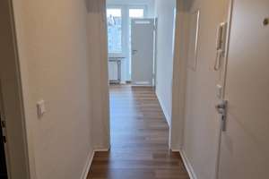 Helle Whg. in ruhigem gepflegten Haus mit EBK + Balkon 5 Min. zum HbH – 40227 Oberbilk, Düsseldorf – Vorschaubild 4
