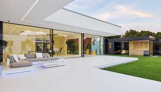 Bild von LUXHAUS Bauhaus Bungalow mit 170 m² alles noch individuell planbar Schlüsselfertig