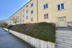 Attraktive Kapitalanlage mit Balkon + Tageslichtbad – vermietete 2 Zimmer-Wohnung – Die vollständige Adresse der Immobilie erhältst du vom Anbieter., 9130 Sonnenberg, Chemnitz – Vorschaubild 3