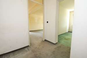 GROSSER BALKON MIT BLICK INS GRÜNE - ZUM SELBSTGESTALTEN - NÄHE PARK AM TELTOWKANAL – 12207 Lichterfelde, Berlin – Vorschaubild 3