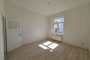 2-Zimmer Wohnung in MA-Schwetzingerstadt, komplett neues Bad, sehr hochwertige, fast neue Küche – Die vollständige Adresse der Immobilie erhältst du vom Anbieter., 68165 Schwetzingerstadt/Oststadt, Mannheim – Vorschaubild 2
