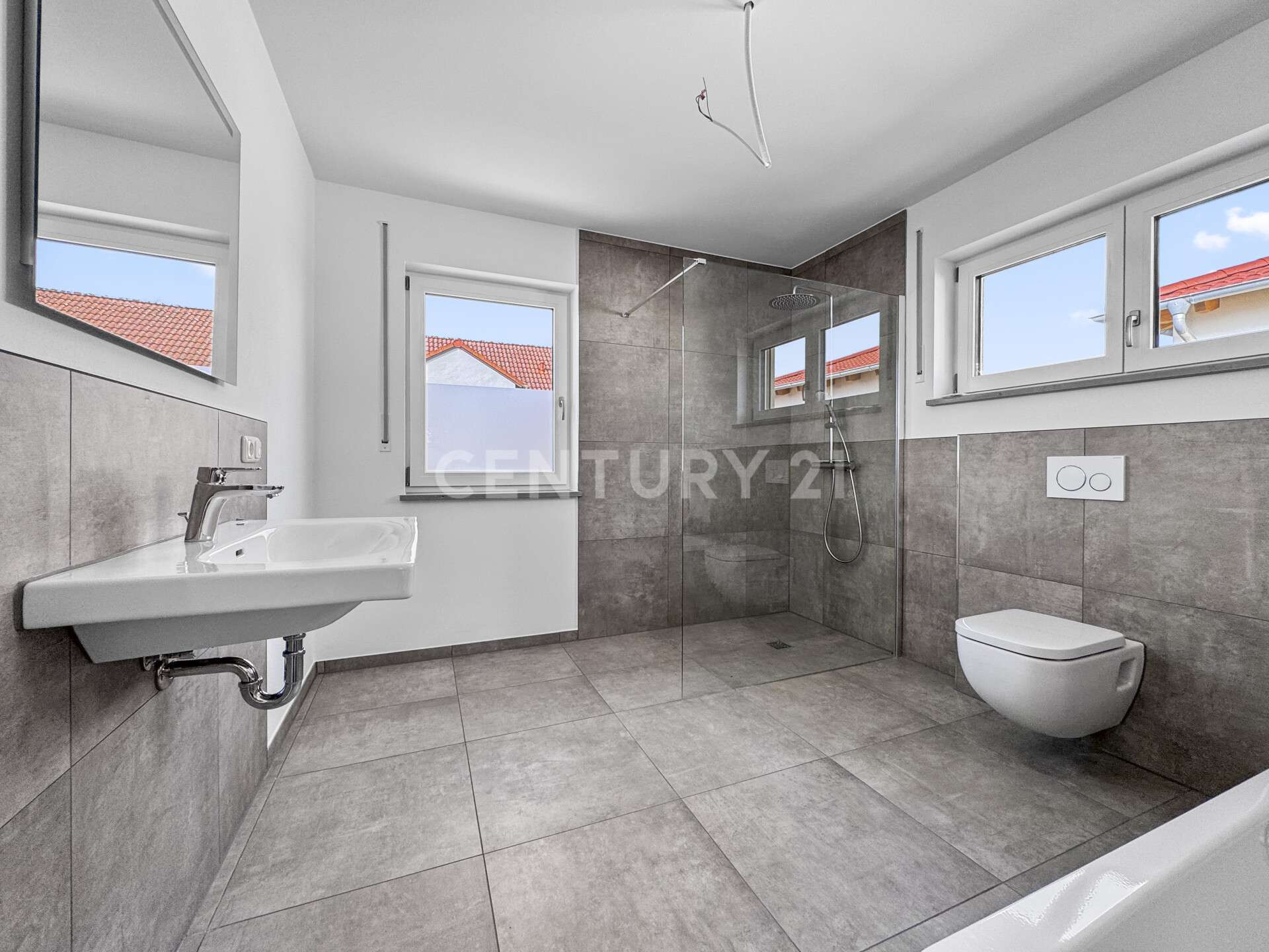 Immobilie in Mintraching - Bezugsfertiger Neubau! Energieeffizientes Einfamilienhaus mit Garten in ruhiger Lage - Bild 6