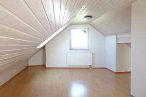 Großzügige Doppelhaushälfte mit Garage und Stellplatz in Herzogenaurach-Nähe Dohnwald – Erlangen-Höchstadt (Kreis) – Vorschaubild 12