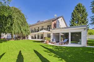 Villa am Lerchesberg | Eckgrundstück I saniert I Indoorpool| Einliegerwohnung | – 60598 Sachsenhausen-Süd, Frankfurt am Main – Vorschaubild 2
